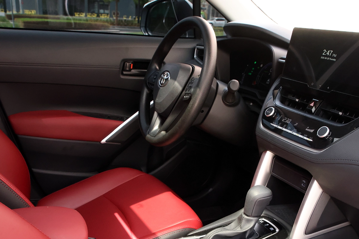 Toyota Corolla Cross Hybrid Elite Plus-7